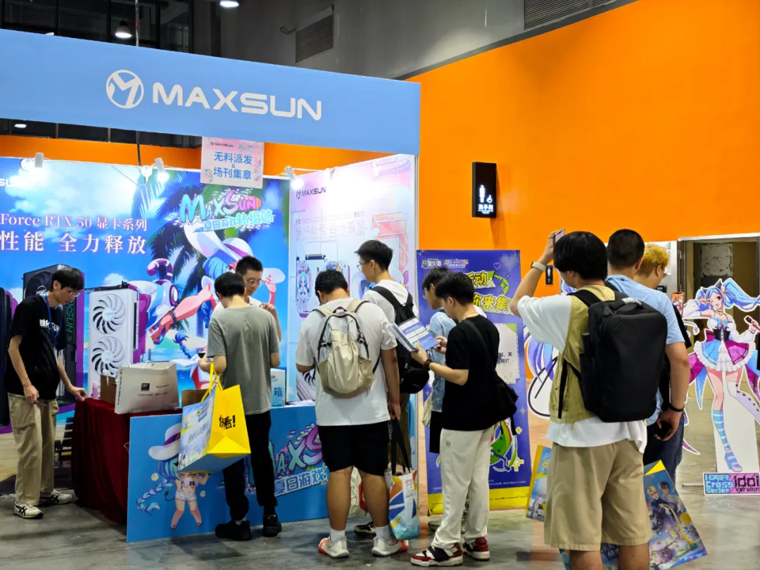 �DƬ